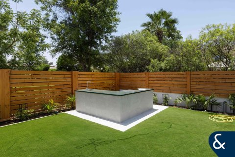 Villa en Green Community West, Green Community, Dubai, 5 dormitorios, 577 m², № 74509 - foto 4