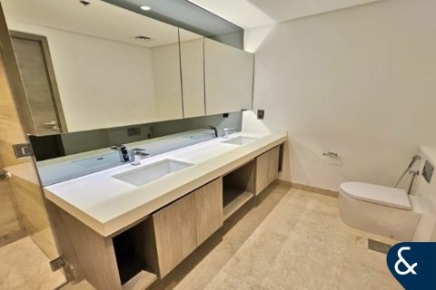 Apartamento en Business Bay, Dubai, 1 dormitorio, 91 m², № 74583 - foto 10