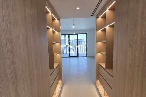 Townhouse in Jebel Ali, Dubai 4 bedrooms, 344 sq.m. № 109039 - photo 10