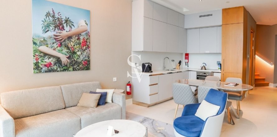 Apartment in SLS Dubai Hotel & Residences, Business Bay, Dubai 1 bedroom, 108 sq.m. № 109037