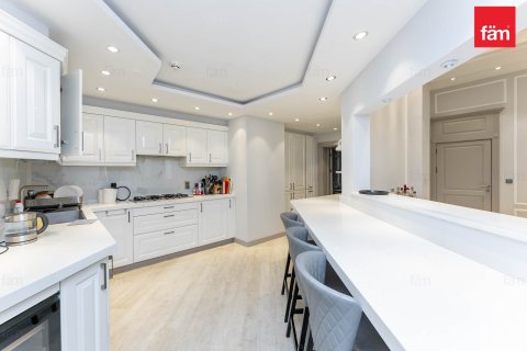 Apartment in Palm Jumeirah, Dubai 4 bedrooms, 449.5 sq.m. № 67420 - photo 8