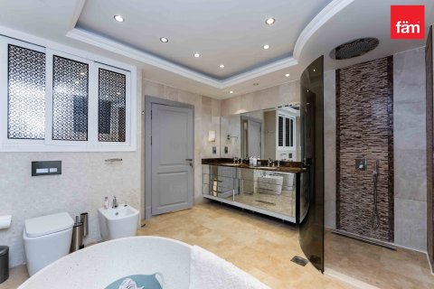 Apartment in Palm Jumeirah, Dubai 4 bedrooms, 449.5 sq.m. № 67420 - photo 17