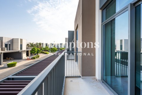 Townhouse in Joy, Arabian Ranches 3, Dubai 3 bedrooms, 127.92743100 sq.m. № 105769 - photo 6