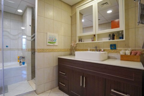 Apartamento en Motor City, Dubai, 2 dormitorios, 157 m², № 84403 - foto 16