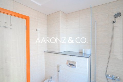 Снять в аренду квартиру в Дубай Марине, Дубай: 1 спальня, 108м², № 84428 - фото 12