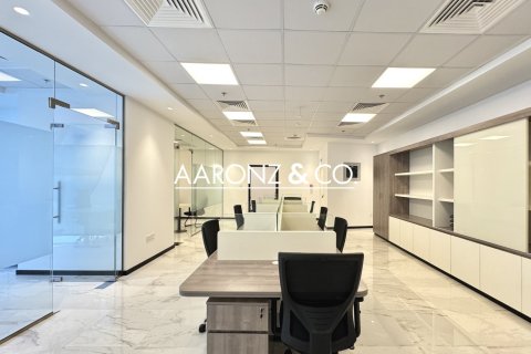 Bureau à Business Bay, Dubai, 248 m², № 94562 - photo 2