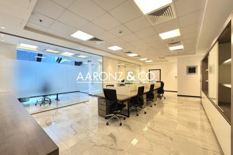 Bureau à Business Bay, Dubai, 248 m², № 94562 - photo 11