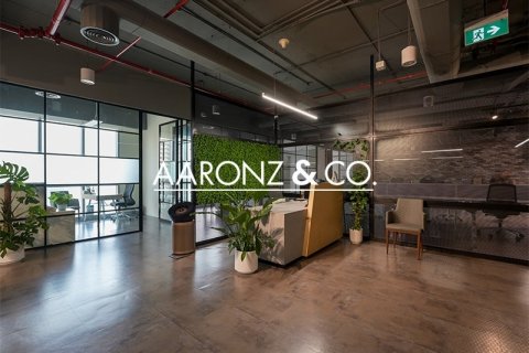 Office in Dubai Marina, Dubai 367 sq.m. № 94563 - photo 11