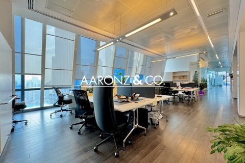 Office in Downtown Dubai (Downtown Burj Dubai), Dubai 230 sq.m. № 94561 - photo 2