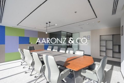 Office in Dubai Marina, Dubai 344 sq.m. № 94564 - photo 19