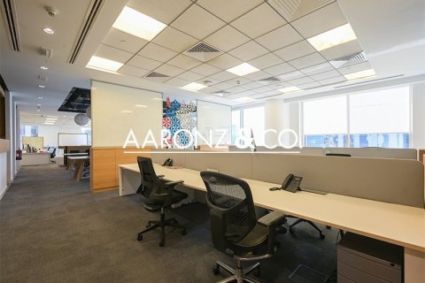 Office in Downtown Dubai (Downtown Burj Dubai), Dubai 539 sq.m. № 94560 - photo 8