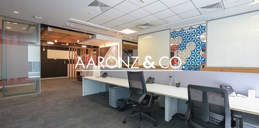 Office in Downtown Dubai (Downtown Burj Dubai), Dubai 539 sq.m. № 94560