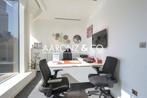 Office in Downtown Dubai (Downtown Burj Dubai), Dubai 539 sq.m. № 94560 - photo 11