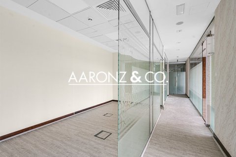 Office in Downtown Dubai (Downtown Burj Dubai), Dubai 591 sq.m. № 94559 - photo 10