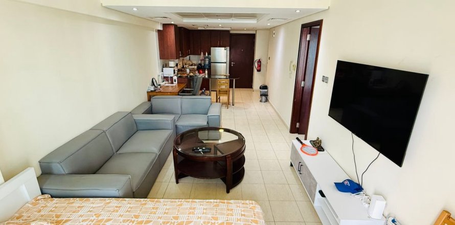 Квартира в Дубае, 1 спальня, 79.5м², № 52410