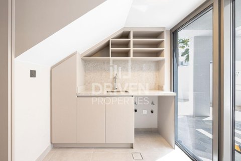 Townhouse in Mohammed Bin Rashid City, Dubai 4 bedrooms, 373.38 sq.m. № 135824 - photo 12