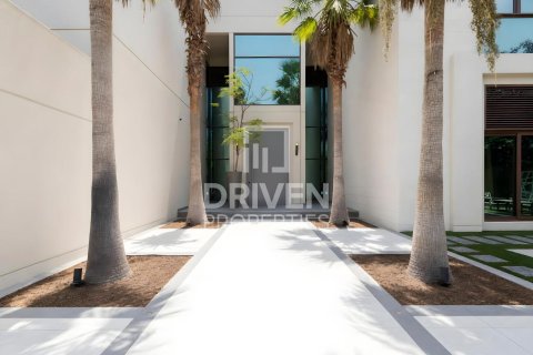 Villa in Meydan, Dubai 5 bedrooms, 933.95 sq.m. № 135815 - photo 28