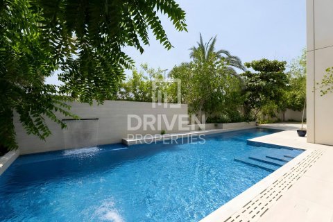 Villa in Meydan, Dubai 5 bedrooms, 933.95 sq.m. № 135815 - photo 3
