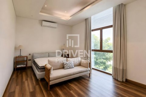 Villa in Meydan, Dubai 5 bedrooms, 933.95 sq.m. № 135815 - photo 18