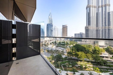 Apartamento en The Address Residences Dubai Opera, Downtown Dubai (Downtown Burj Dubai), Dubai, 3 dormitorios, 146.04 m², № 135823
