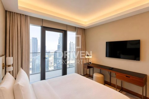 Apartment in The Address Residences Dubai Opera, Downtown Dubai (Downtown Burj Dubai), Dubai 3 bedrooms, 165.46 sq.m. № 135822 - photo 11