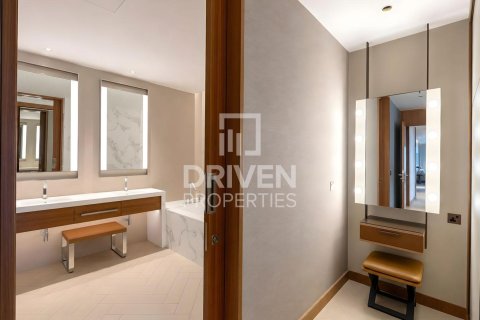 Apartment in The Address Residences Dubai Opera, Downtown Dubai (Downtown Burj Dubai), Dubai 3 bedrooms, 165.46 sq.m. № 135822 - photo 21