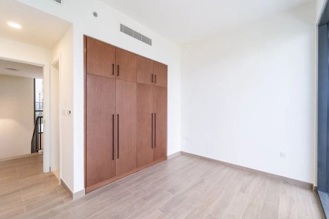 Apartment in Dubai 3 bedrooms, 218 sq.m. № 134083 - photo 12