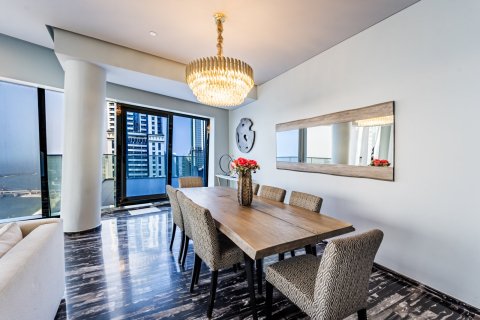 Apartment in Dubai Marina, Dubai 4 bedrooms, 344 sq.m. № 134079 - photo 14