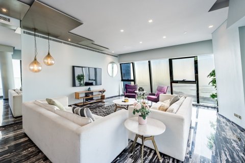 Apartment in Dubai Marina, Dubai 4 bedrooms, 344 sq.m. № 134079 - photo 18