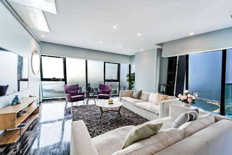 Apartment in Dubai Marina, Dubai 4 bedrooms, 344 sq.m. № 134079 - photo 20