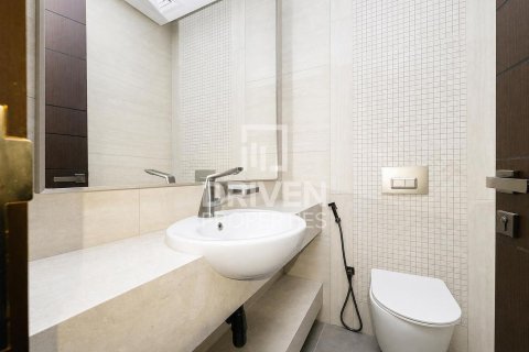 Apartamento en Business Bay, Dubai, 2 dormitorios, 110.55 m², № 128052 - foto 23