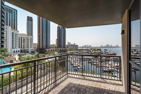 Apartment in Dubai Creek Harbour (The Lagoons), Dubai 3 bedrooms, 214 sq.m. № 105690 - photo 17