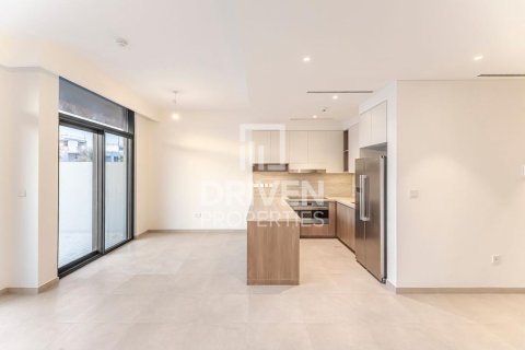 Townhouse in Mudon, Dubai 3 bedrooms, 205 sq.m. № 66576 - photo 5