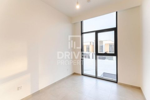 Townhouse in Mudon, Dubai 3 bedrooms, 205 sq.m. № 66576 - photo 10