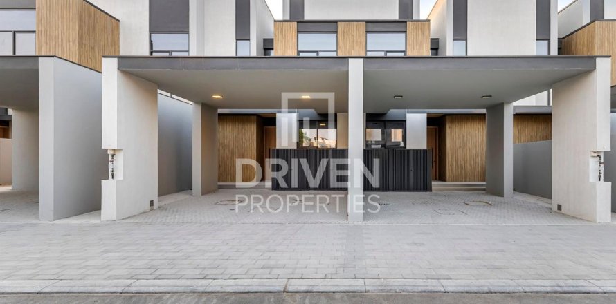 Townhouse in Mudon, Dubai 3 bedrooms, 205 sq.m. № 66576