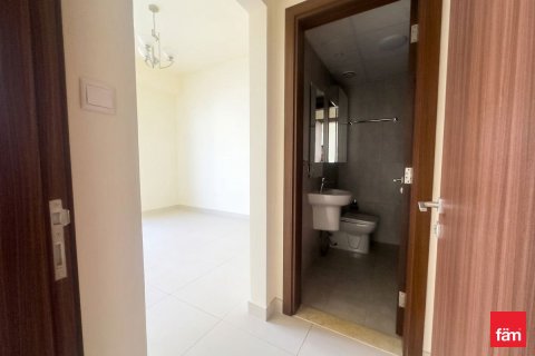 Villa in Dubai 4 bedrooms, 187.2 sq.m. № 110082 - photo 3