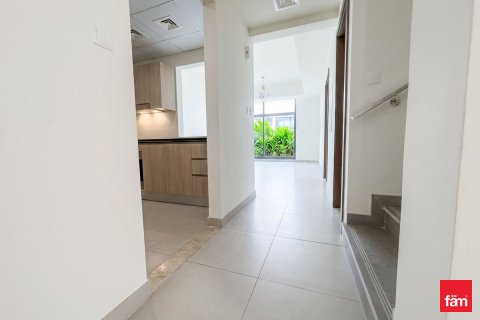 Villa in Dubai 4 bedrooms, 187.2 sq.m. № 110082 - photo 9