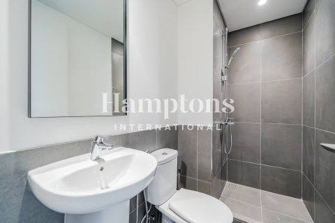 Villa in Arabian Ranches 3, Dubai 4 bedrooms, 389.48932429 sq.m. № 72427 - photo 1