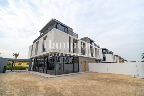 Villa in Arabian Ranches 3, Dubai 4 bedrooms, 389.48932429 sq.m. № 72427 - photo 7