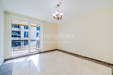 Apartment in Jumeirah Lake Towers, Dubai 5 bedrooms, 706.60999867 sq.m. № 72431 - photo 22