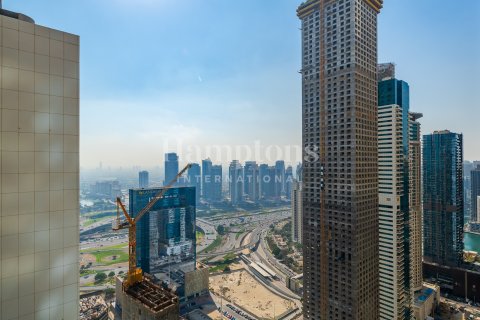 Apartment in Jumeirah Lake Towers, Dubai 5 bedrooms, 706.60999867 sq.m. № 72431 - photo 7