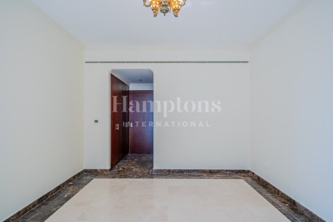Apartment in Jumeirah Lake Towers, Dubai 5 bedrooms, 706.60999867 sq.m. № 72431 - photo 6
