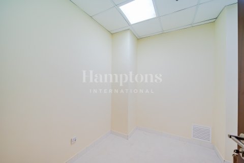 Apartment in Jumeirah Lake Towers, Dubai 5 bedrooms, 706.60999867 sq.m. № 72431 - photo 18