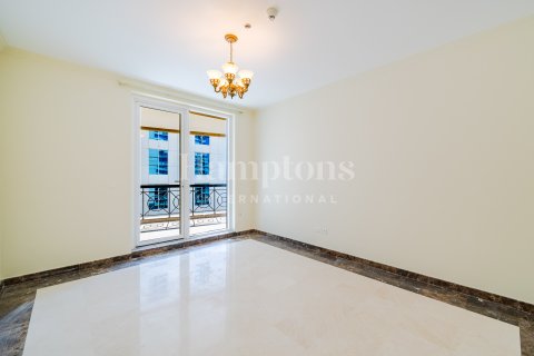 Apartment in Jumeirah Lake Towers, Dubai 5 bedrooms, 706.60999867 sq.m. № 72431 - photo 23