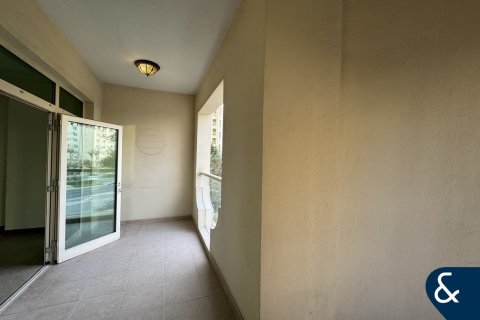 Apartamento en Shoreline Apartments, Palm Jumeirah, Dubai, 3 dormitorios, 204 m², № 91399 - foto 16