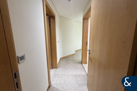 Apartamento en Shoreline Apartments, Palm Jumeirah, Dubai, 3 dormitorios, 204 m², № 91399 - foto 5