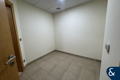 Apartamento en Shoreline Apartments, Palm Jumeirah, Dubai, 3 dormitorios, 204 m², № 91399 - foto 11