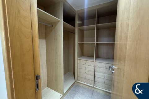 Apartamento en Shoreline Apartments, Palm Jumeirah, Dubai, 3 dormitorios, 204 m², № 91399 - foto 8