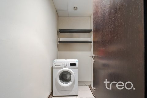 Apartment in Jumeirah Lake Towers, Dubai 1 bedroom, 92.07 sq.m. № 134596 - photo 9