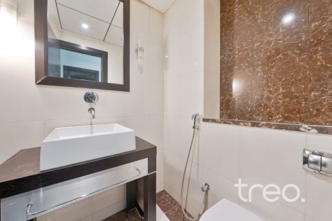 Apartment in Jumeirah Lake Towers, Dubai 1 bedroom, 92.07 sq.m. № 134596 - photo 8